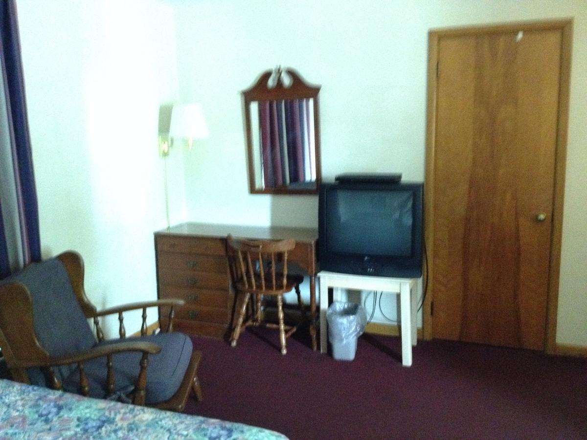 Motel Town House 2*